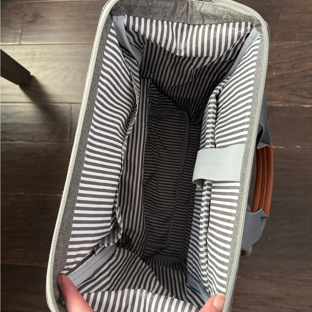 Luxja backpack for pumping supplies